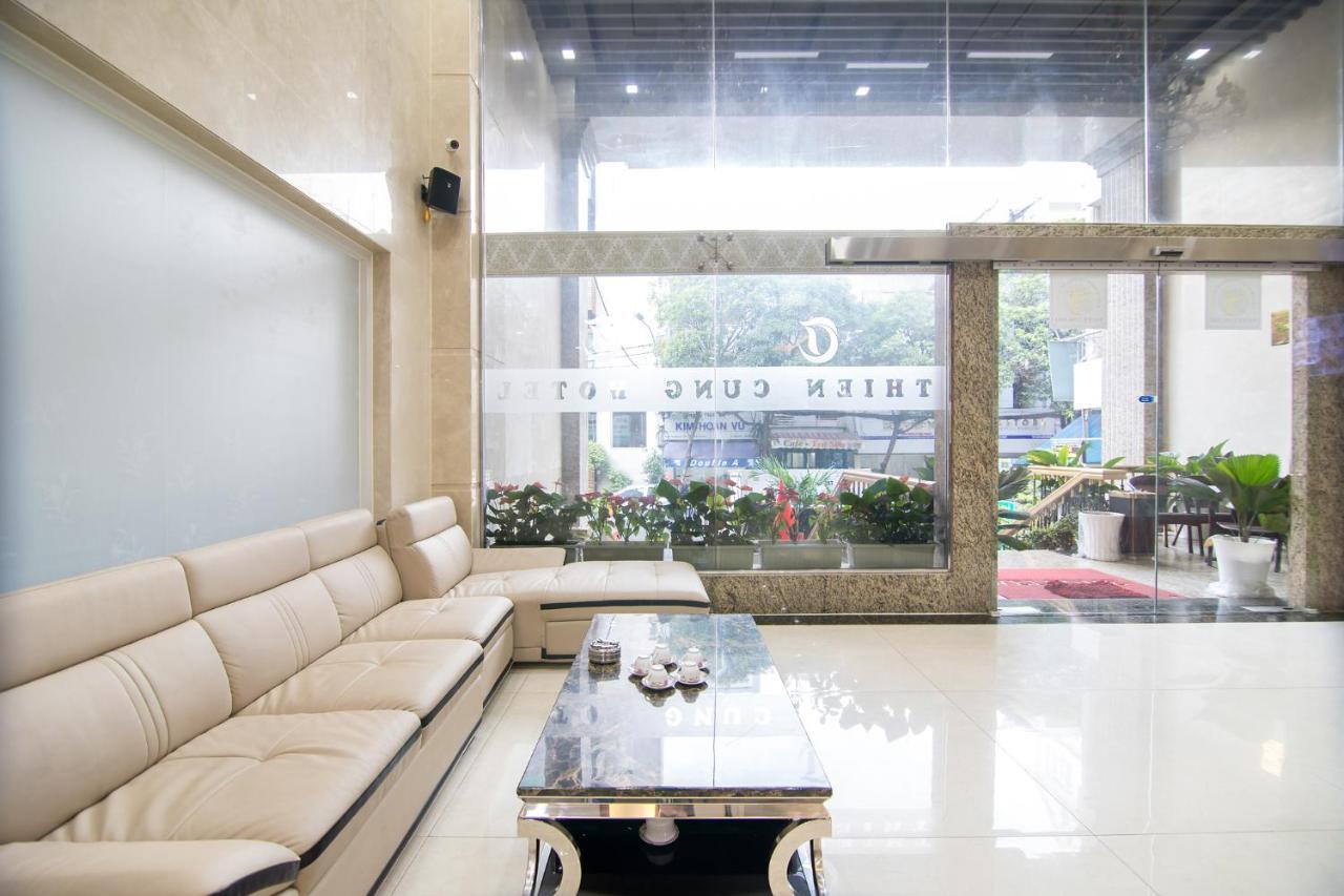 Reddoorz Plus Near Lotte Mart Cong Hoa Хошимін Екстер'єр фото