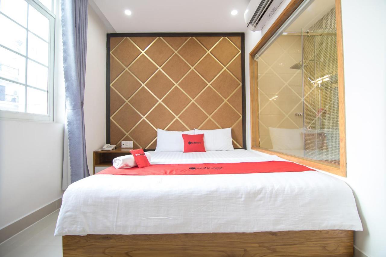 Reddoorz Plus Near Lotte Mart Cong Hoa Хошимін Екстер'єр фото